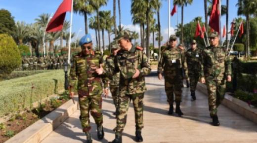 المفتش العام للقوات المسلحة الملكية يتباحث مع قائد قوة البعثة الأممية بالأقاليم الجنوبية للمملكة