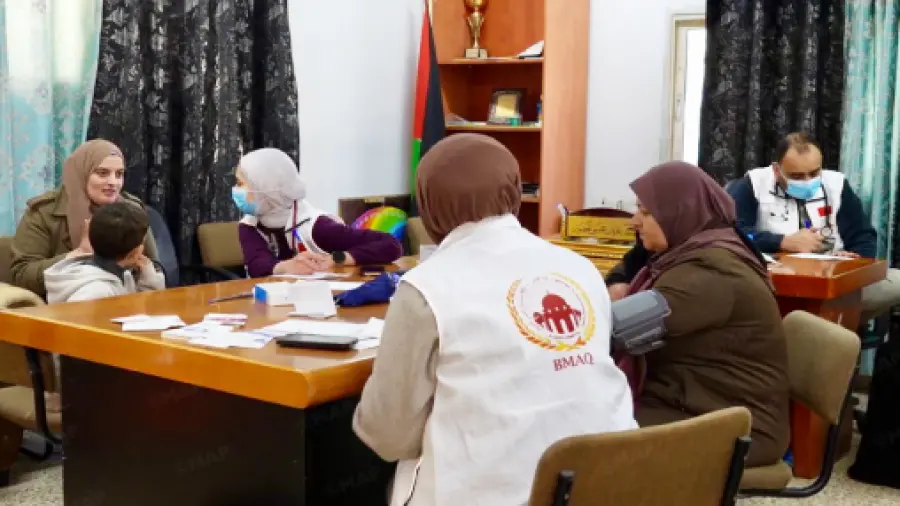 في قرى بعيدة ومعزولة .. حملات طبية لوكالة بيت مال القدس الشريف لدعم صمود المقدسيين