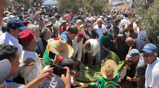 تشييع جنازة الدولي المغربي السابق أحمد فرس بالمحمدية