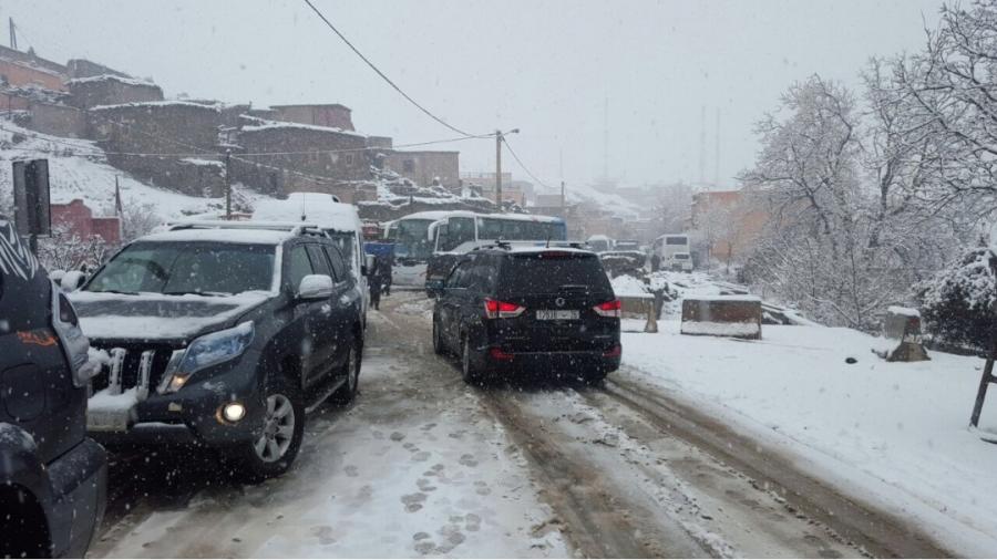 عطلة نهاية السنة.. الوكالة الوطنية للسلامة الطرقية تدعو مستعملي الطريق إلى توخي أقصى درجات اليقظة والحذر (بلاغ)