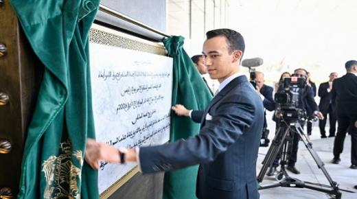 بأمر من جلالة الملك، صاحب السمو الملكي ولي العهد الأمير مولاي الحسن يدشن “برج محمد السادس”، رمز للحداثة ولإشعاع المدينتين التوأم الرباط وسلا