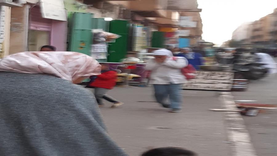 الدارالبيضاء : أين اختفت جرافات تحرير الملك العمومي بزنقة الصنوبر(حي الرحمة )