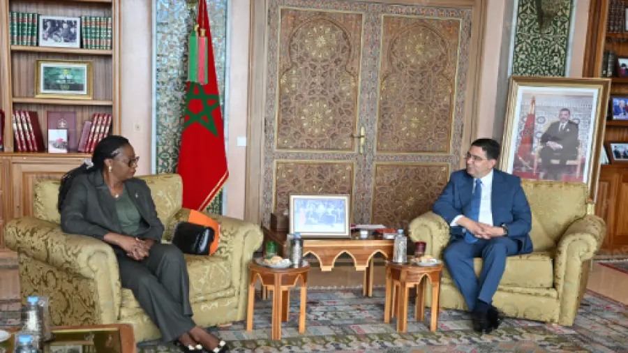 جمهورية الغابون تجدد دعمها لمغربية الصحراء وتشيد بالاعتماد التاريخي للقرار 2797
