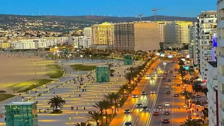 وفد من بوركينا فاسو يطلع بطنجة على تجربة المغرب في مجال التنمية الاقتصادية والمجالية